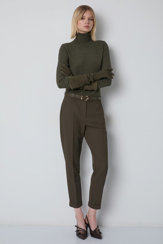 cropped cigarette trousers Utoimkio High Waist Front Pleated Ankle Crop Pants for Women Solid Slim Fit Office Business Formal Suit with Side Slip Hand Pockets The streamlined silhouette offers a refined look while the bengaline fabric ensures all Co Cropped Cigarette Pants |