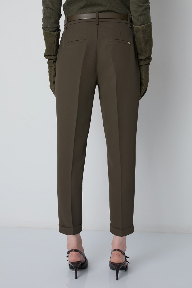 Cropped cigarette trousers