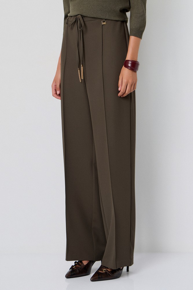 Fabric trousers with a tie drawstring waist