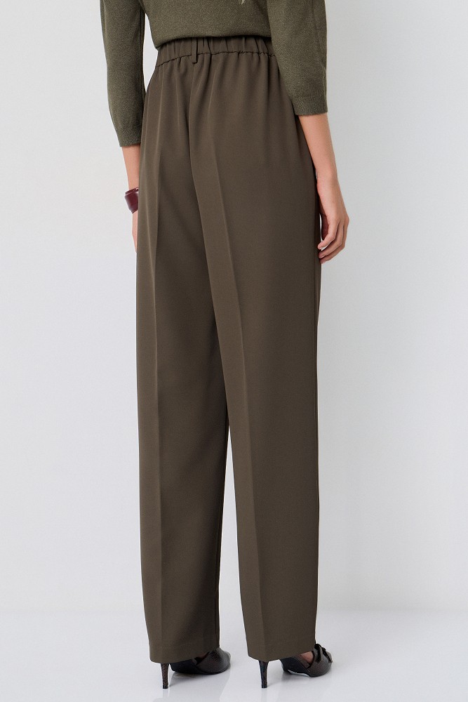 Fabric trousers with a tie drawstring waist