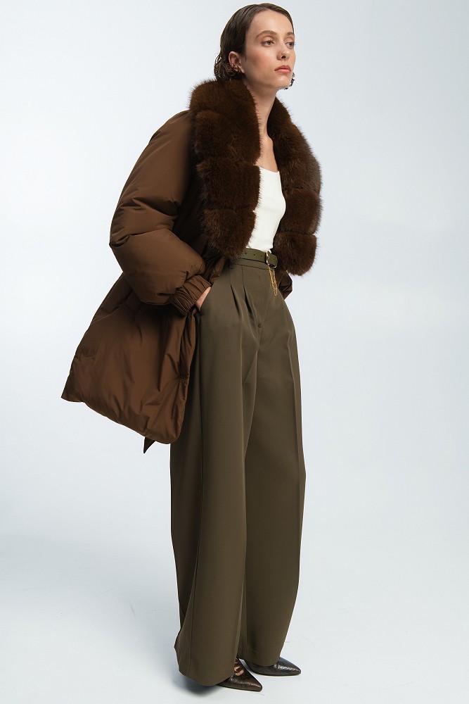 Jacket with faux fur collar