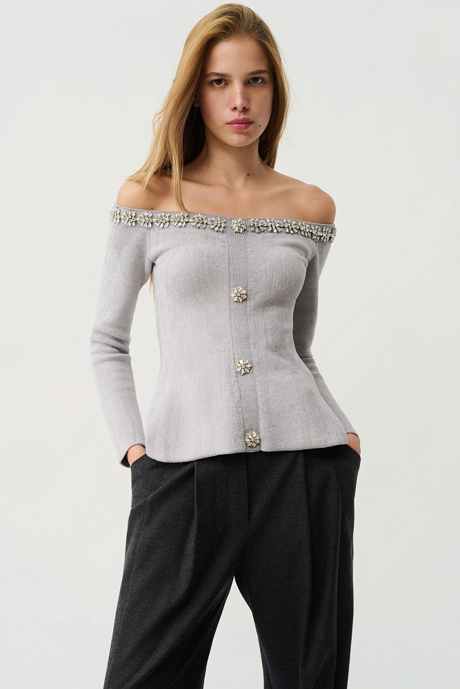 Off-shoulders blouse with embellished stones and crystals