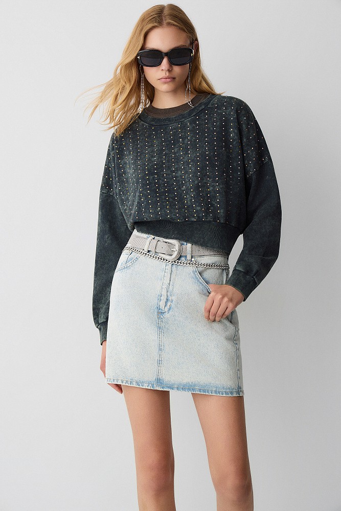 Sweatshirt with rhinestone embellishments