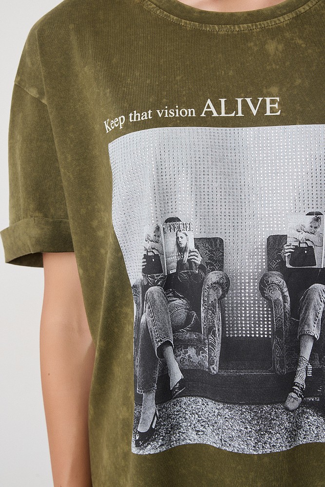Printed T-shirt with rhinestones