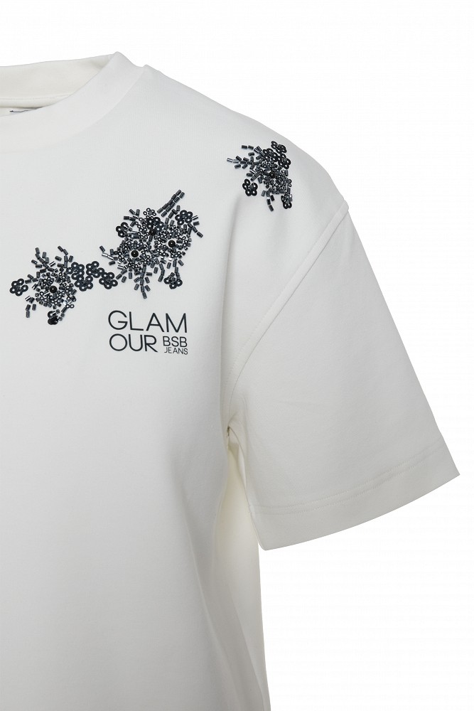 T-shirt με διακοσμητικές χάντρες