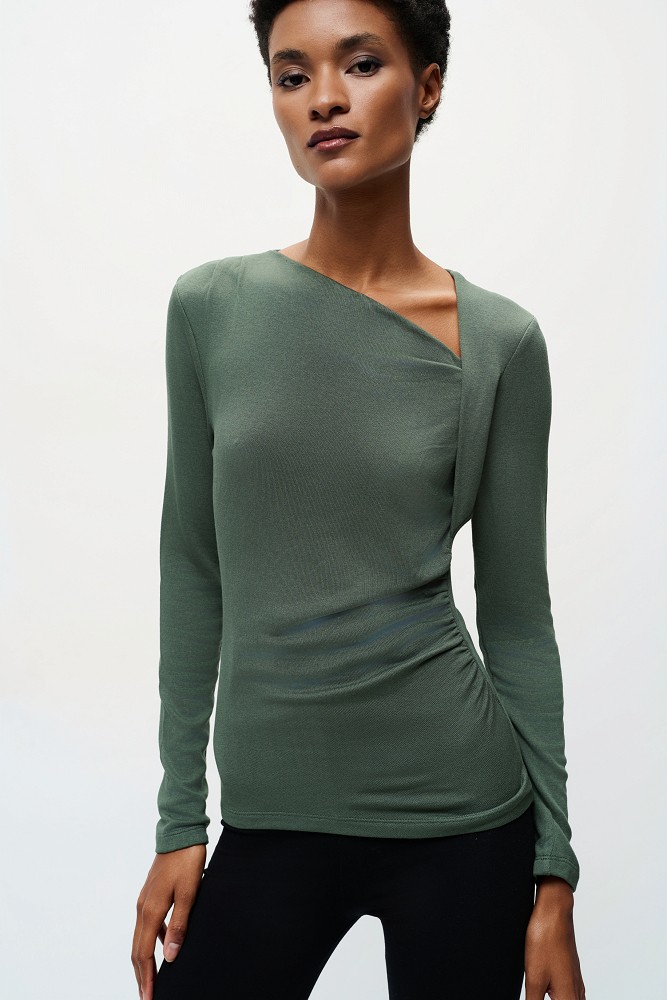 Gathered blouse