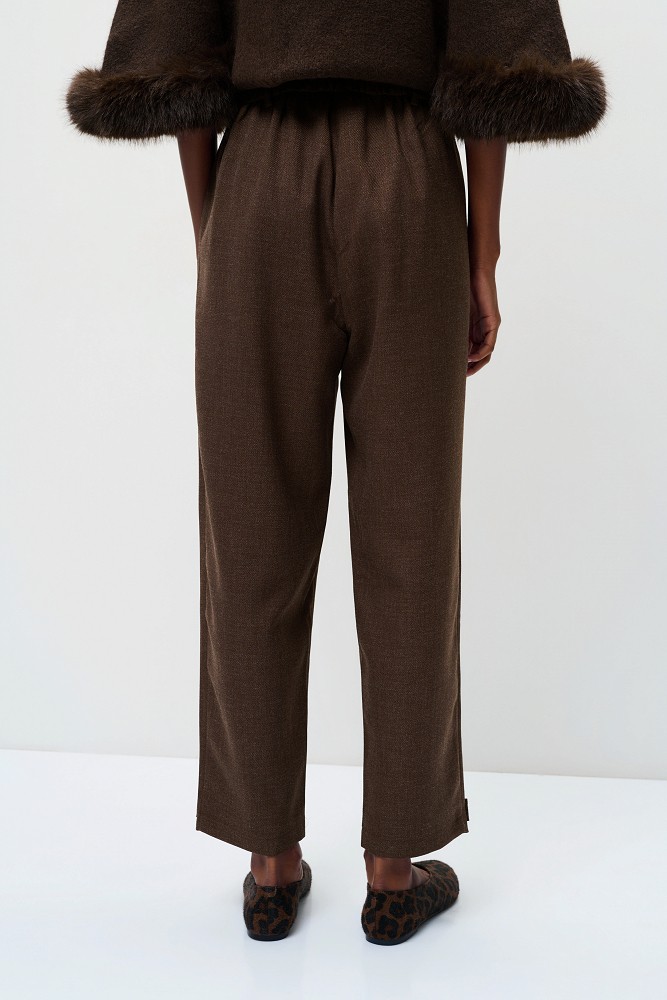 High-waisted pleated trousers