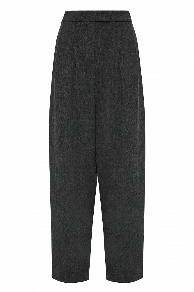 High-waisted pleated trousers