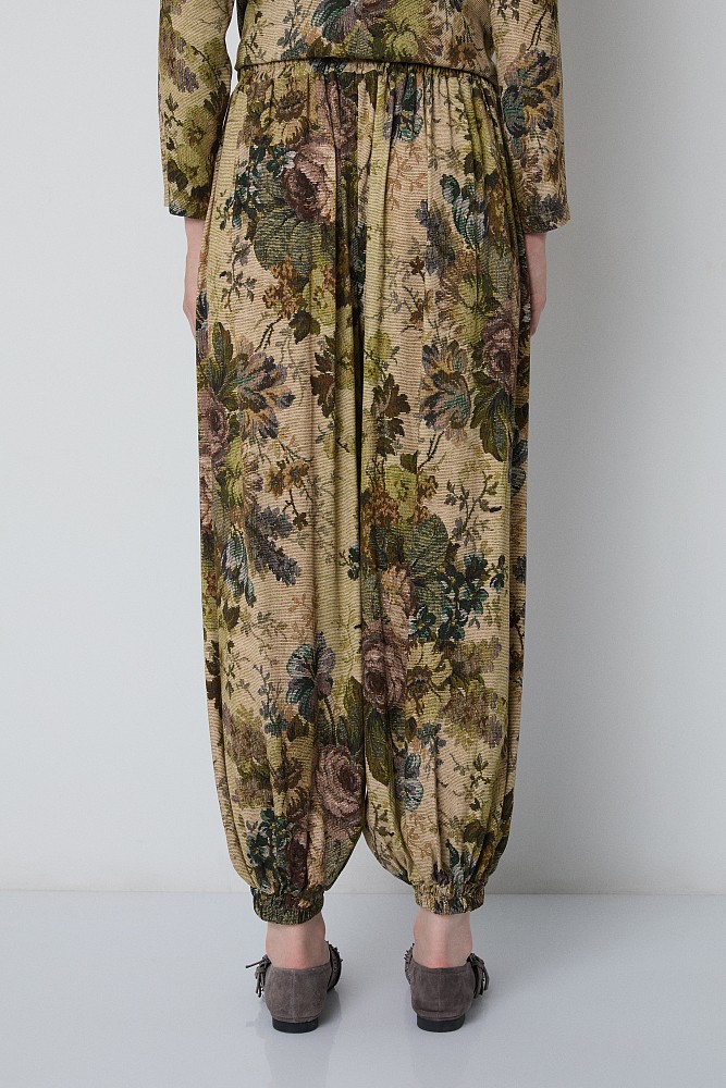 Pantaloni balloon cu print floral