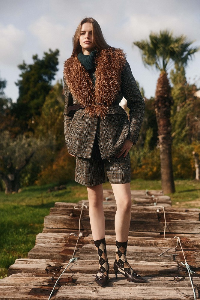 Plaid wool shorts