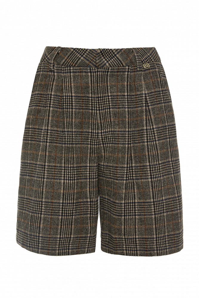 Plaid wool shorts