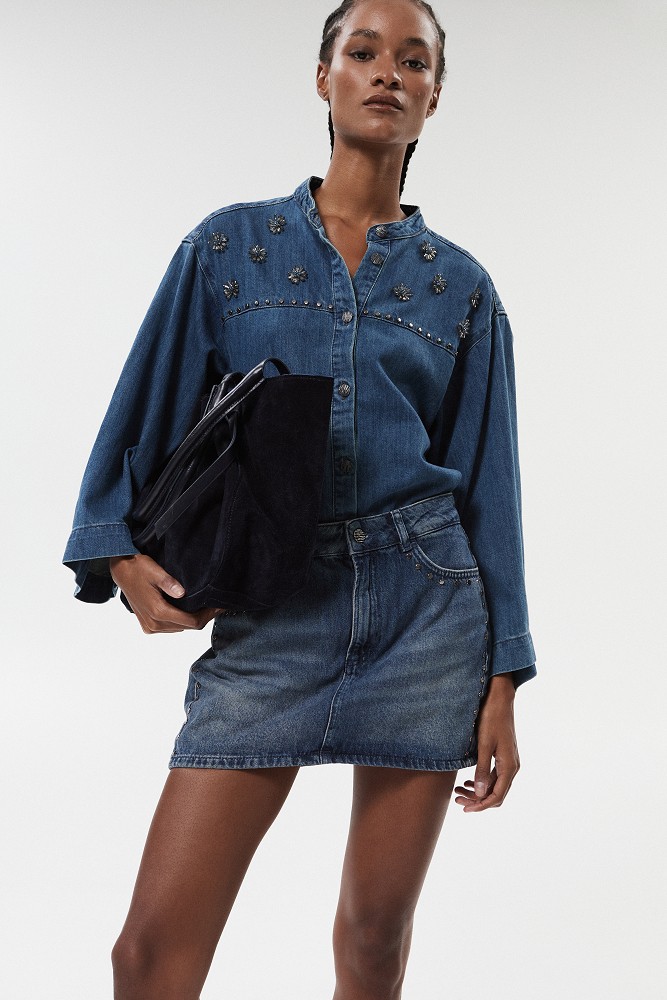Denim skorts with studs