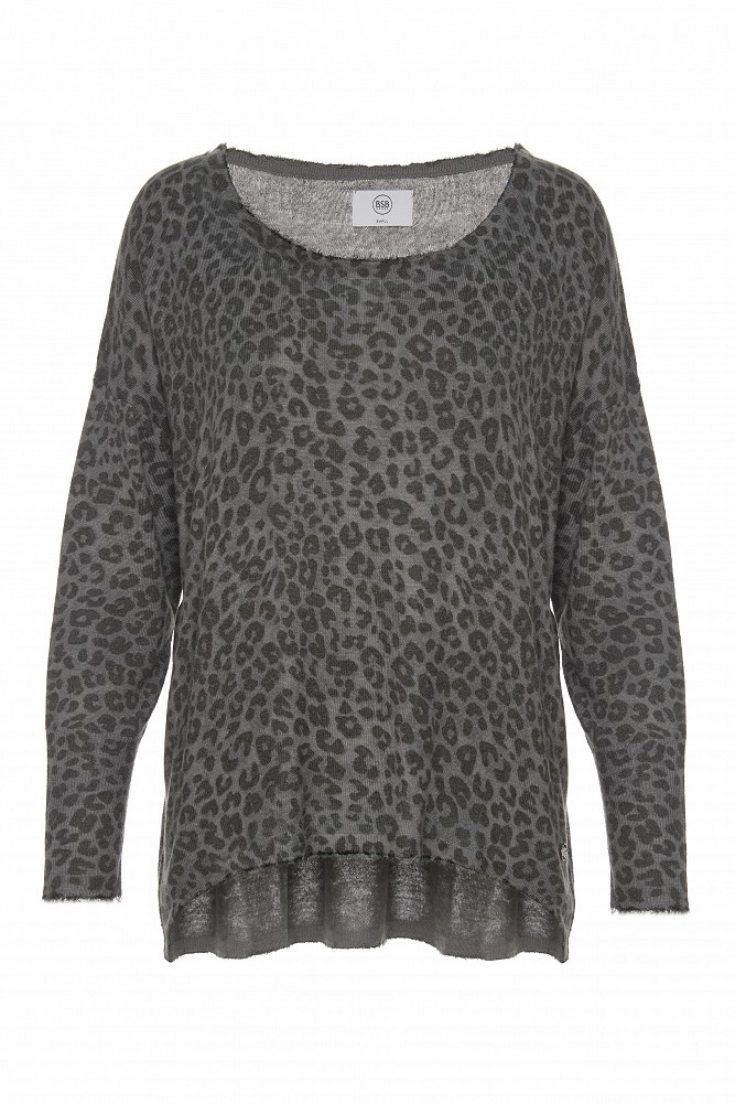Pulover cu leopard print
