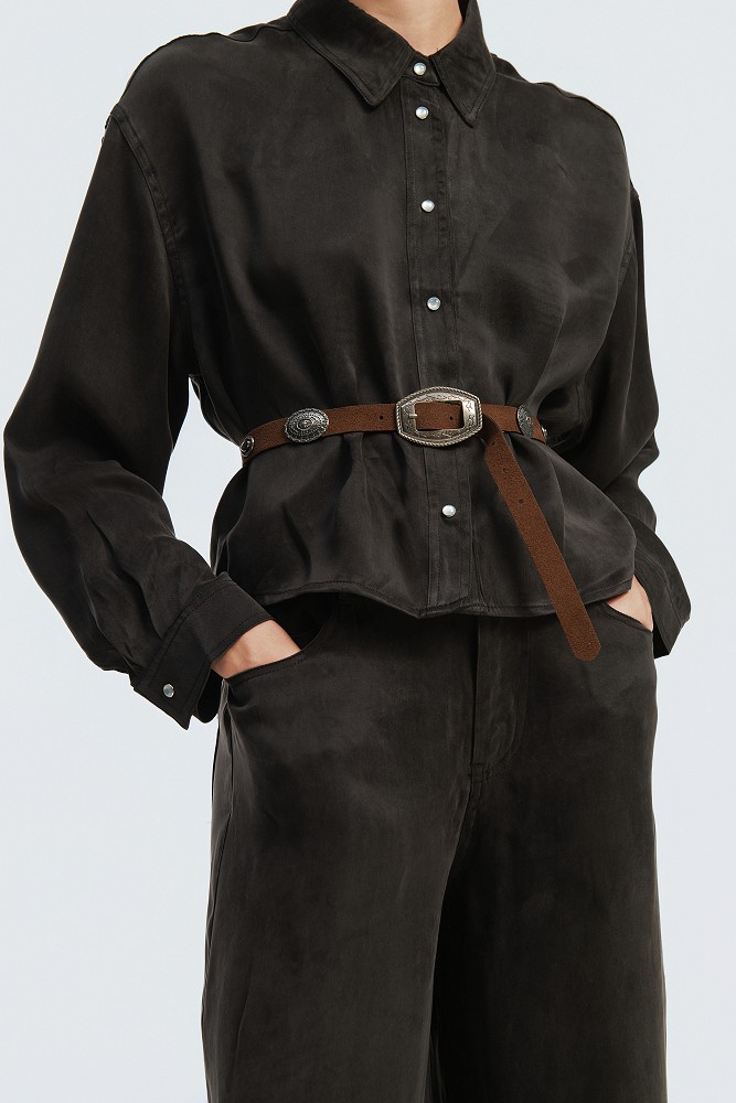 Suede leather belt with decorative details