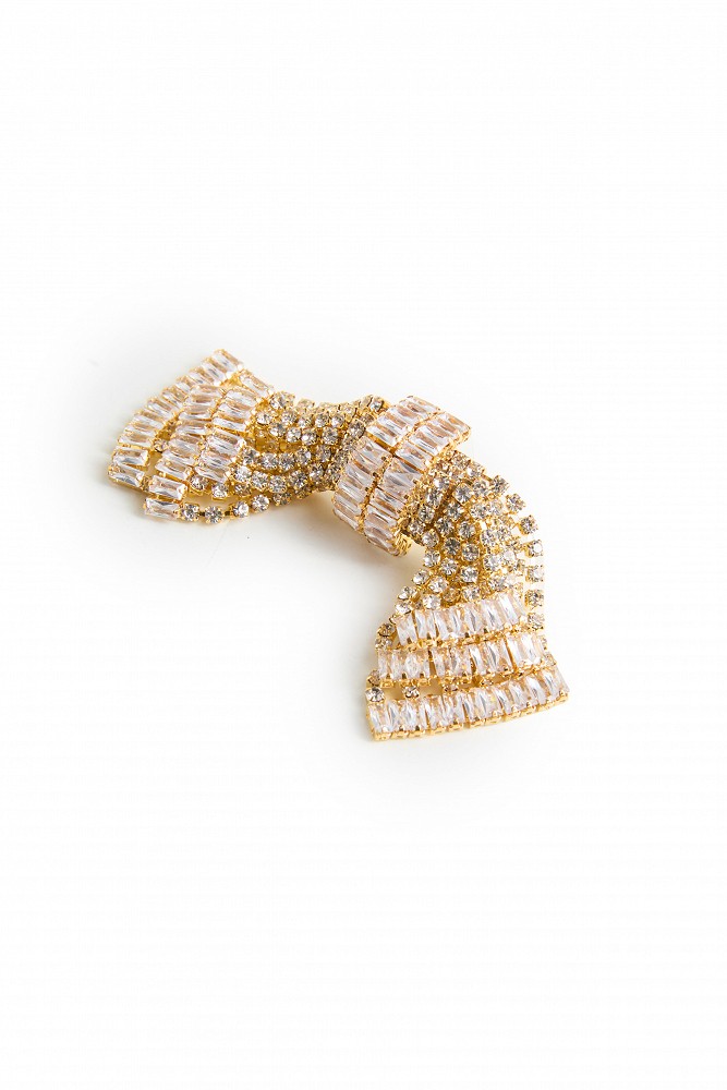 Bow-shaped crystal earrings
