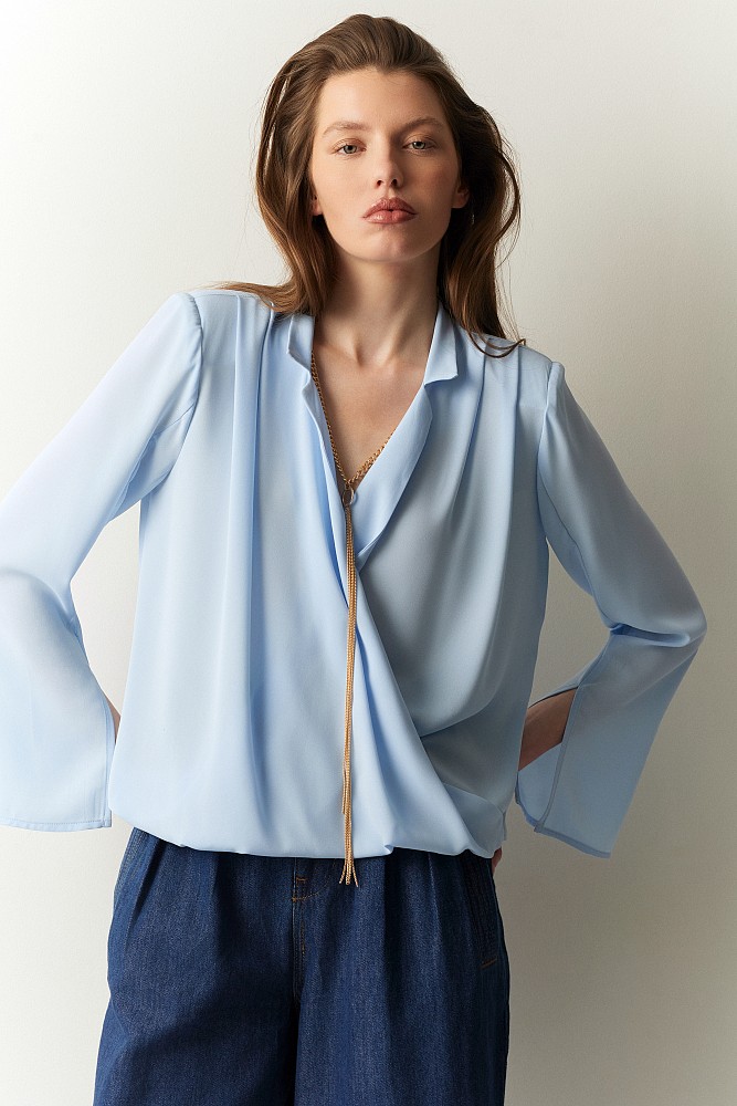 Blusa cruzada manga larga cadena