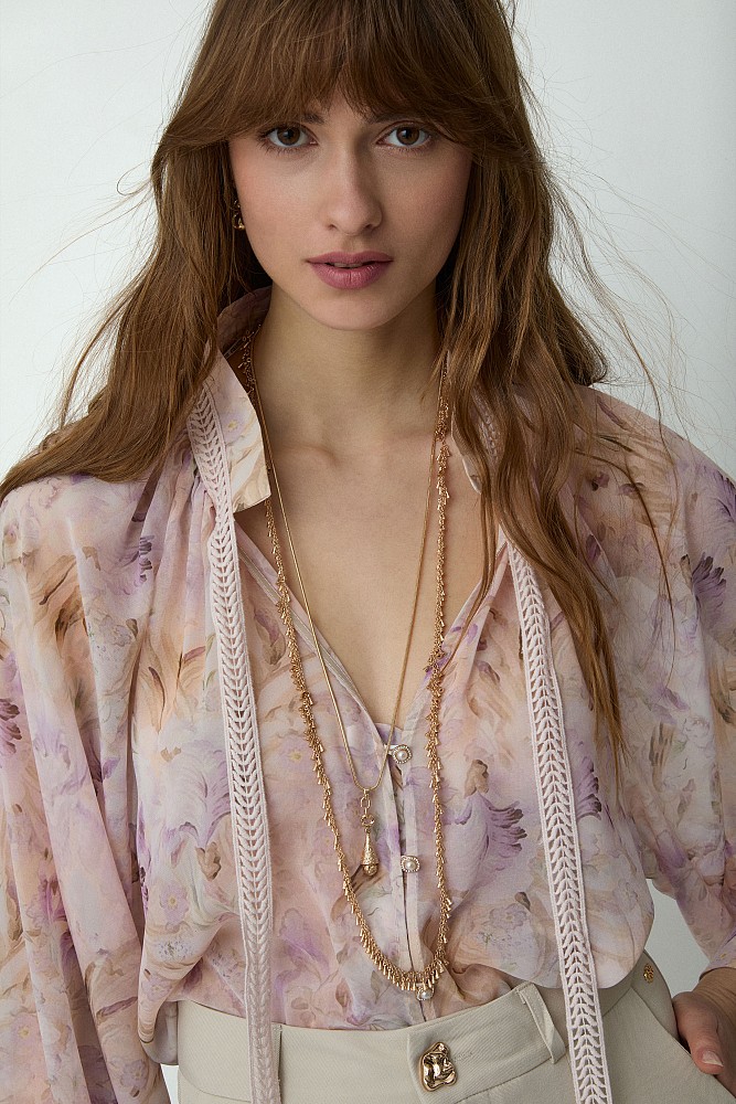 Floral shirt with self-tie