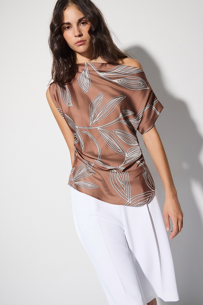 Blusa estampada asimétrica
