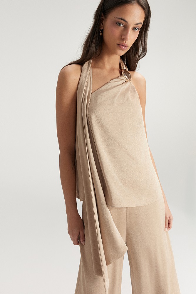 Blusa de satén con un solo hombro - Gold label
