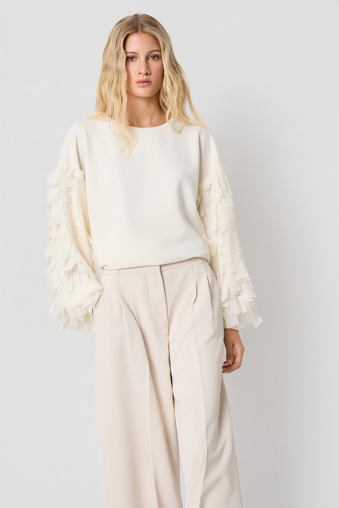 Sweatshirt with fringe detailing on the sleeves