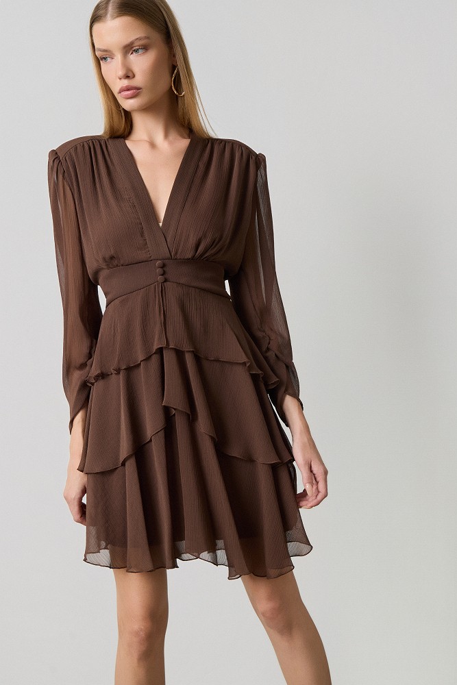 Vestido mini con volantes