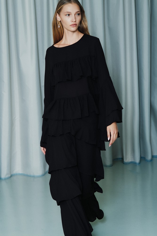 Top cu volane - Gold label