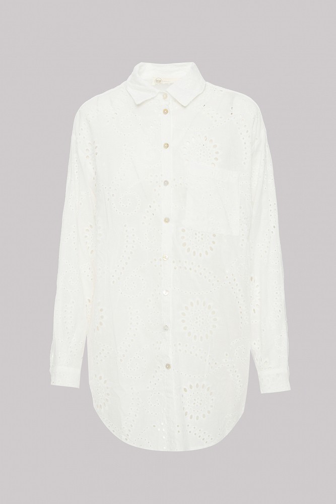 Shirt with broderie lace