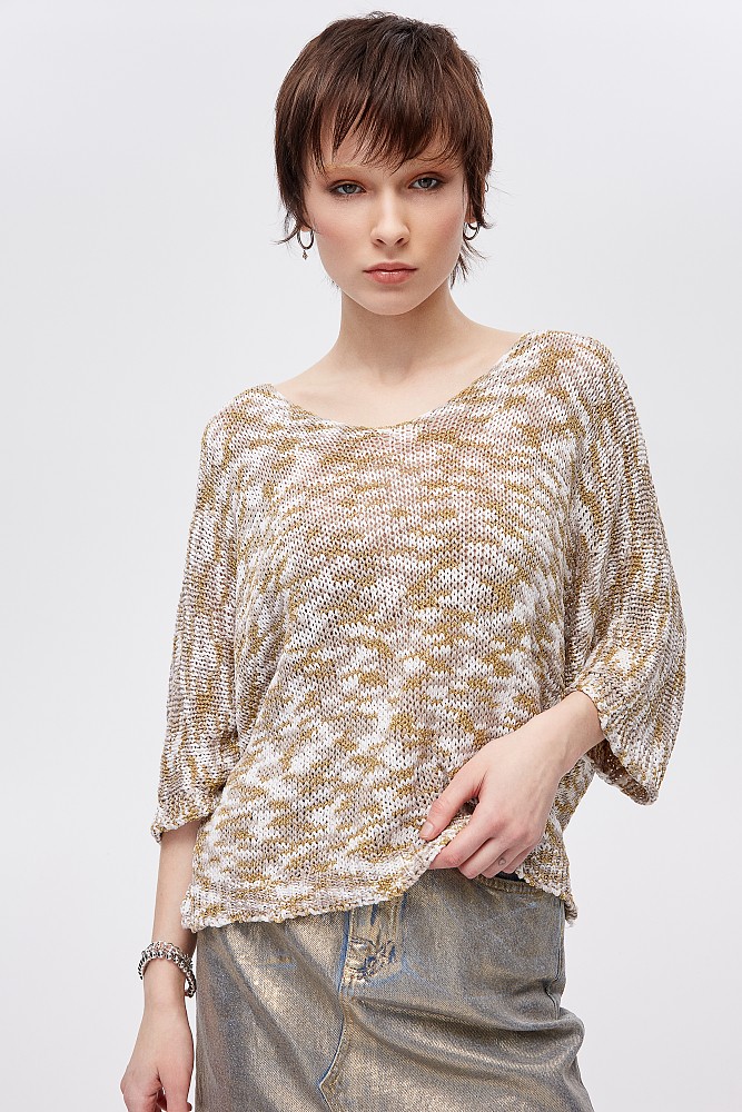 Knit blouse with 3/4 length sleeves