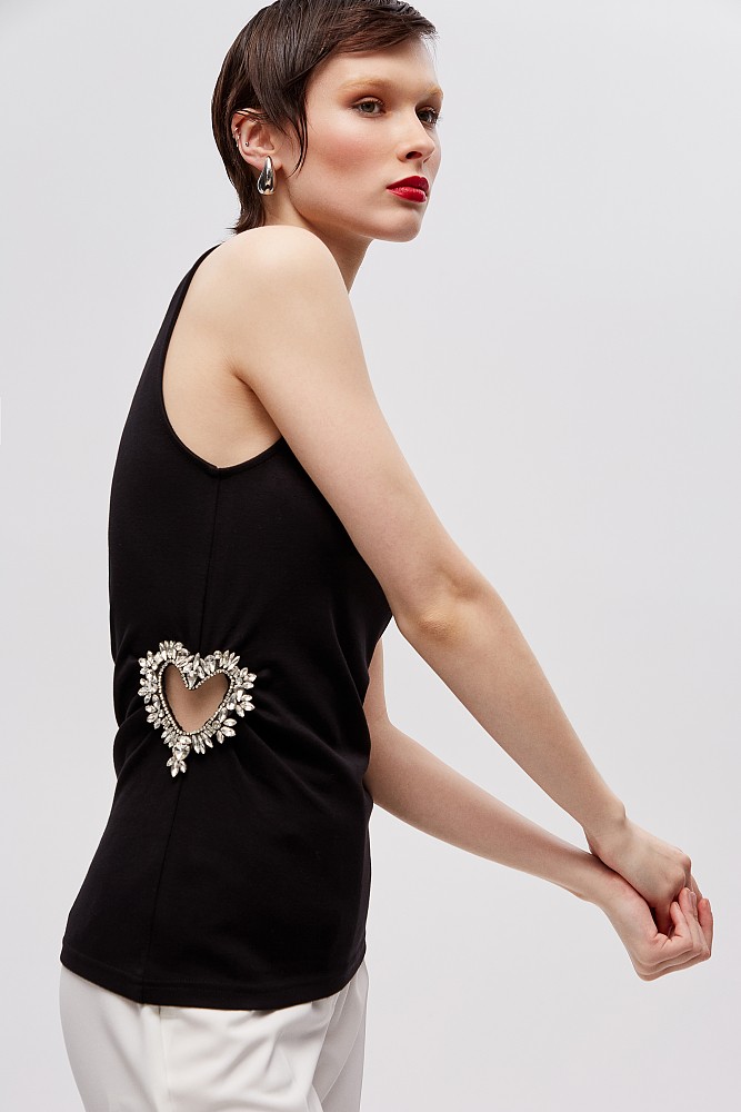 Blouse with bejeweled cut out