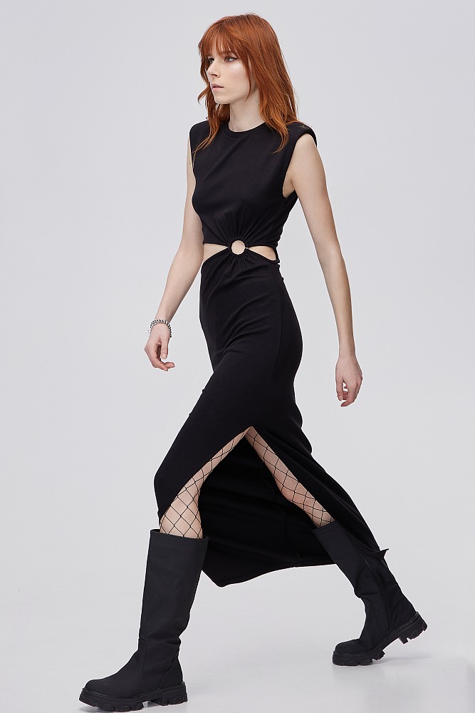 Cut out dress with slit