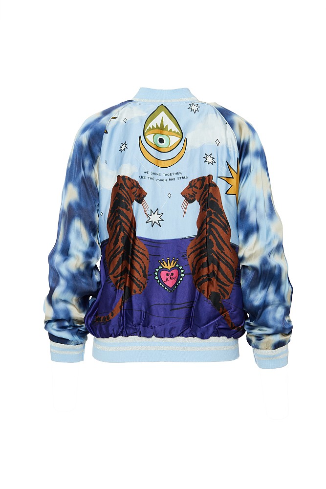 Double faced bomber jacket