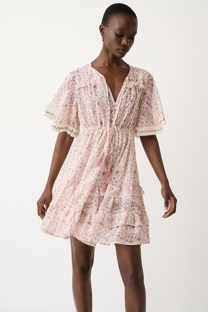 Mini floral dress with short sleeves