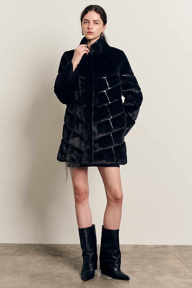 Longline faux fur with collar