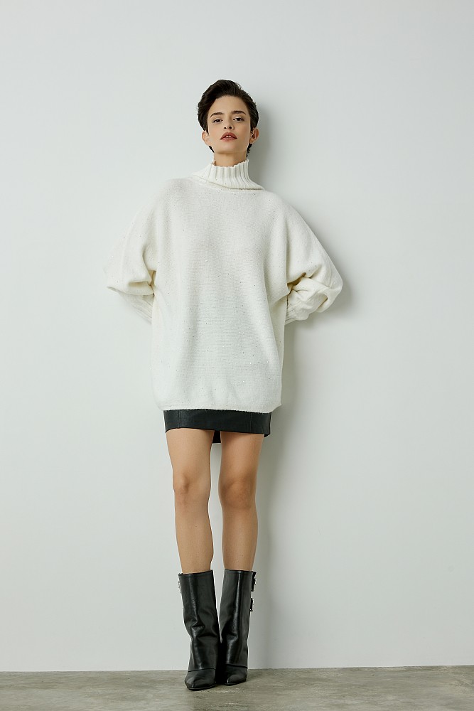 Oversized sequined sweater