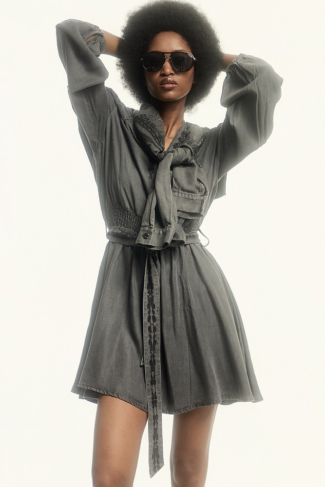 Mini dress with embroidered details