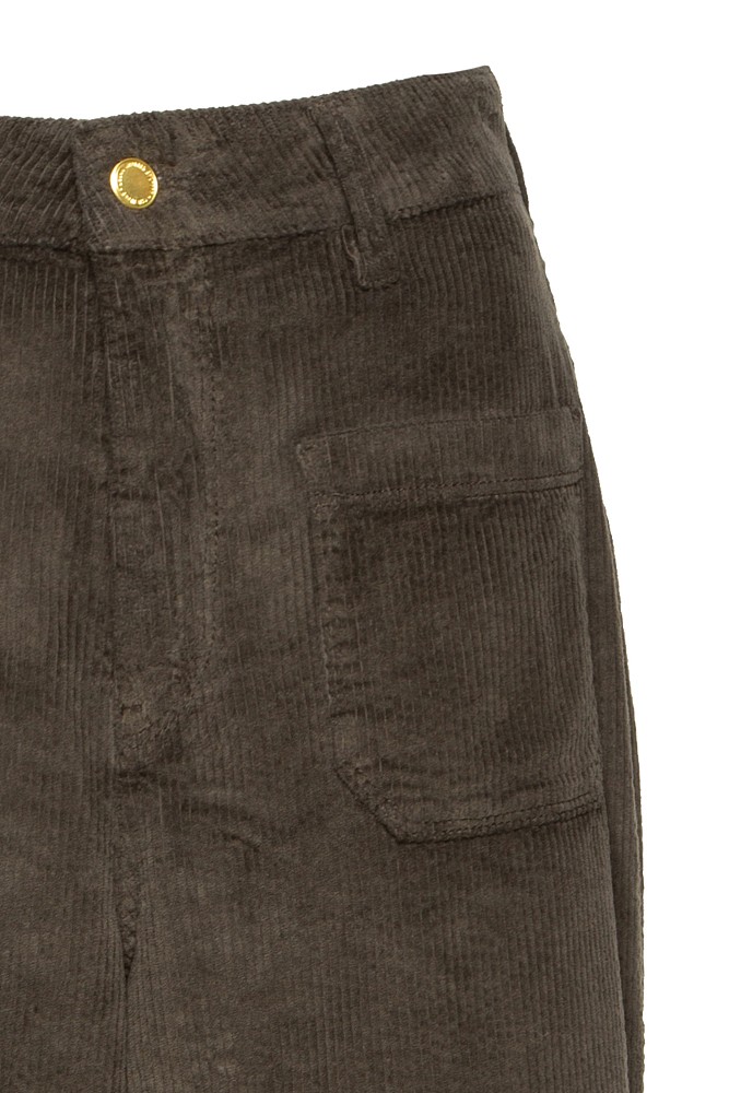 Pantalón Kea corto pana