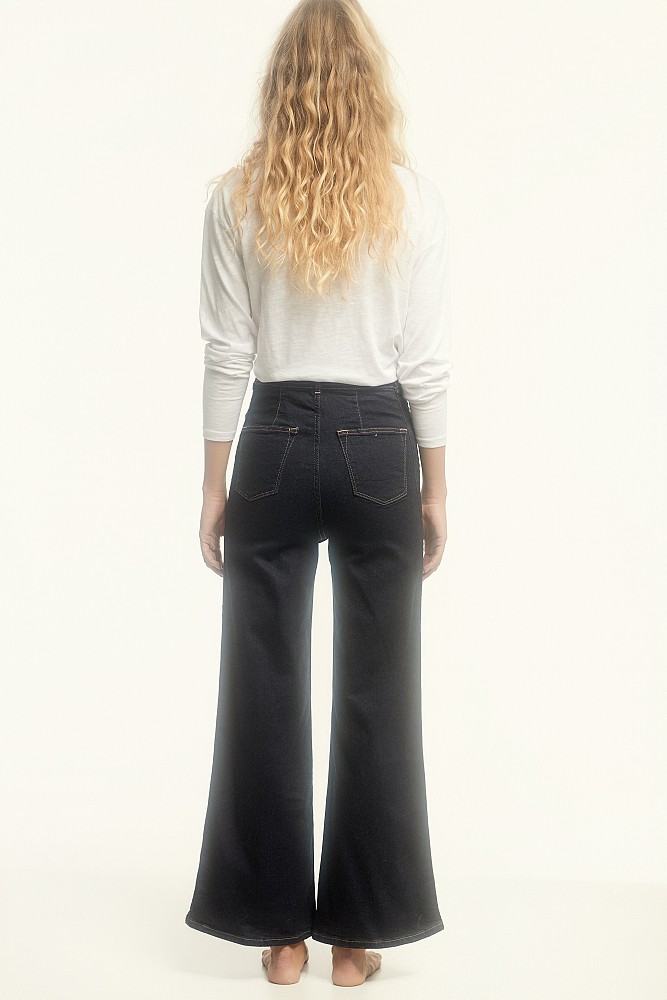 Kea wide leg jeans