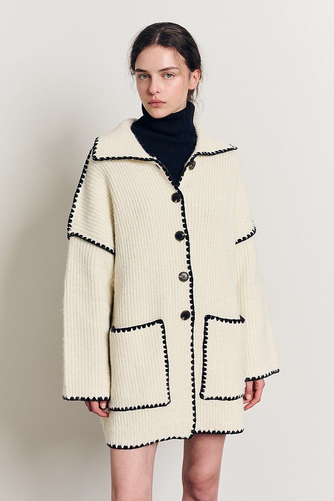 Knitted cardigan with embroidered detail