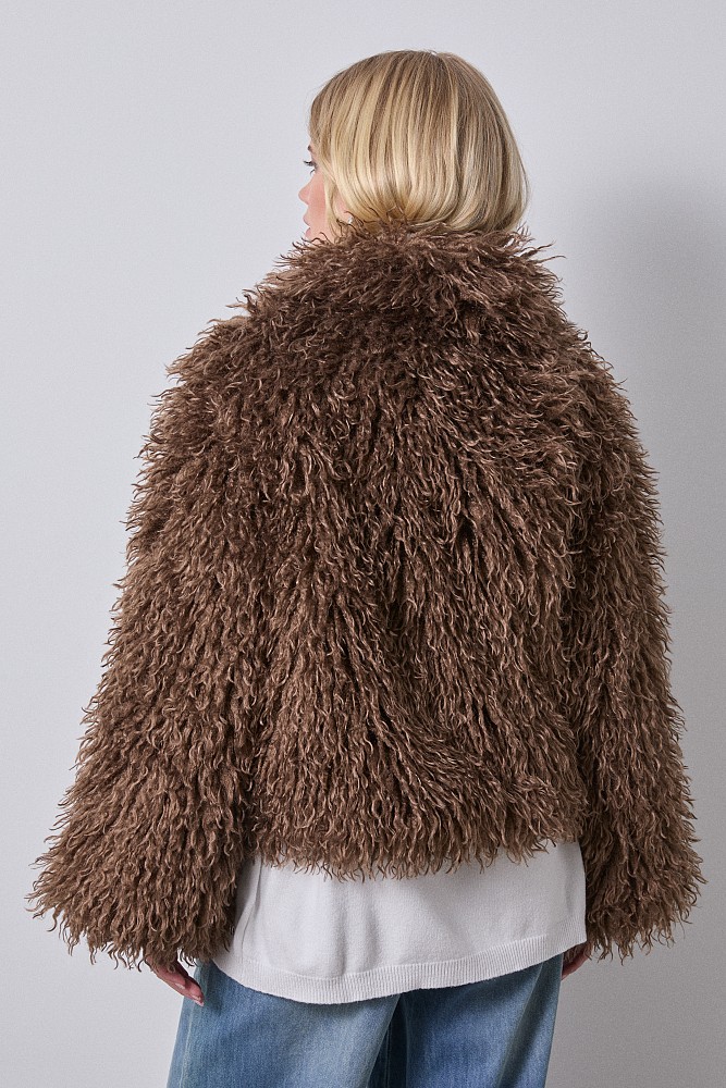 Chaqueta efecto pelo