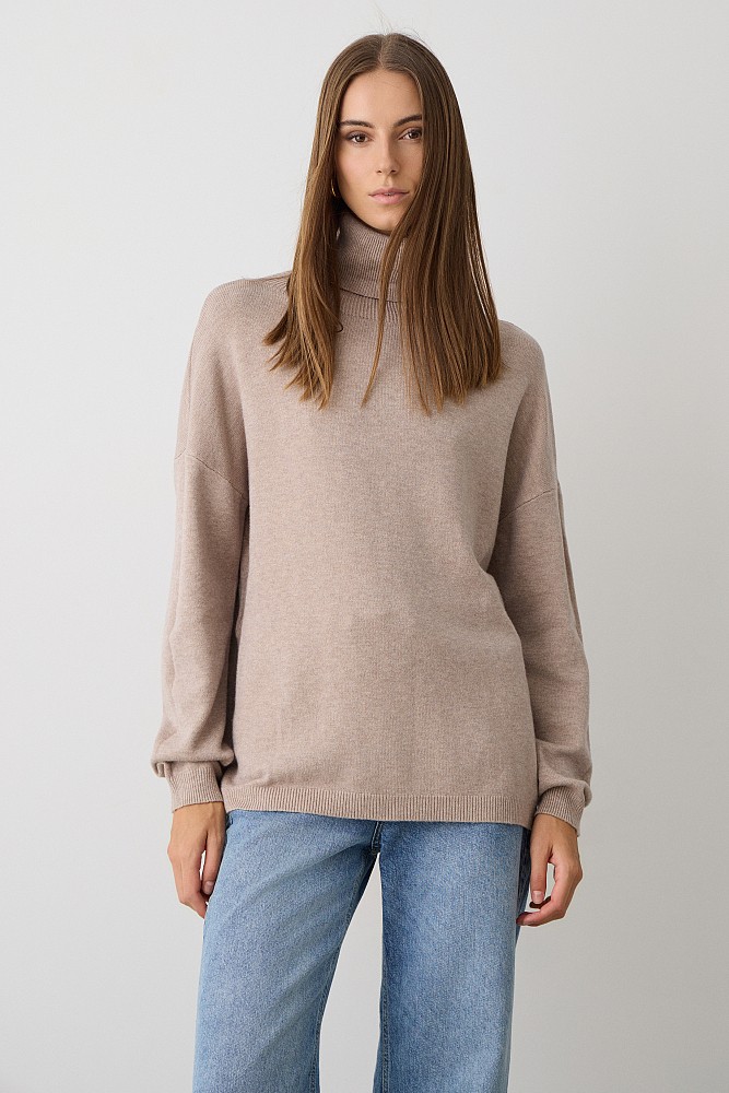 Oversized sweater with turtleneck