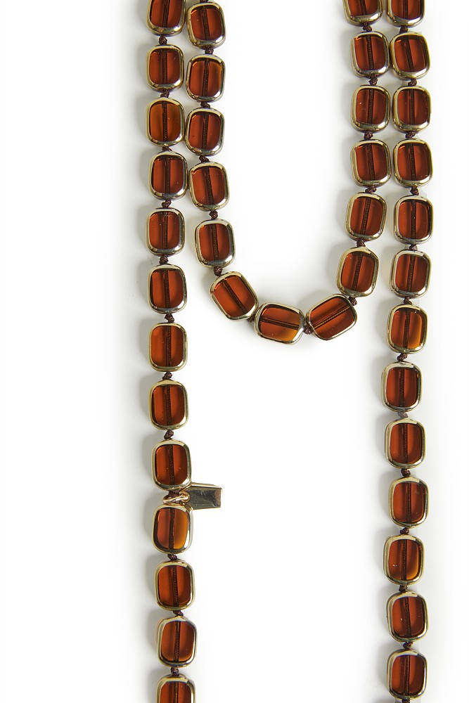 Hanging necklace with glass stones