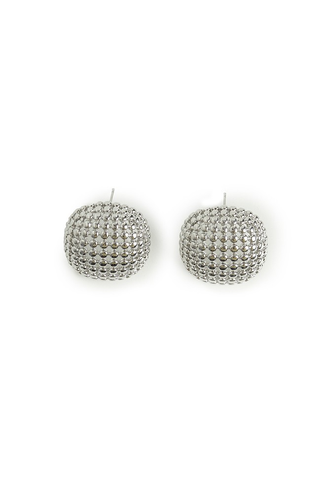Earrings with cut-work design