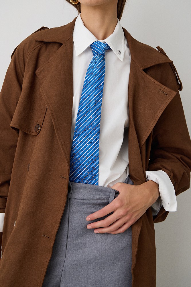 Vintage printed cravat in unique patterns