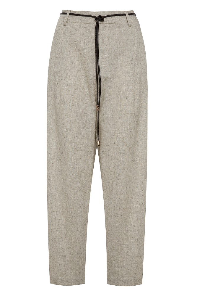 Tailored trousers with a decorative belt