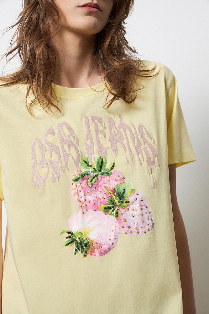 T-shirt με κεντητό τύπωμα