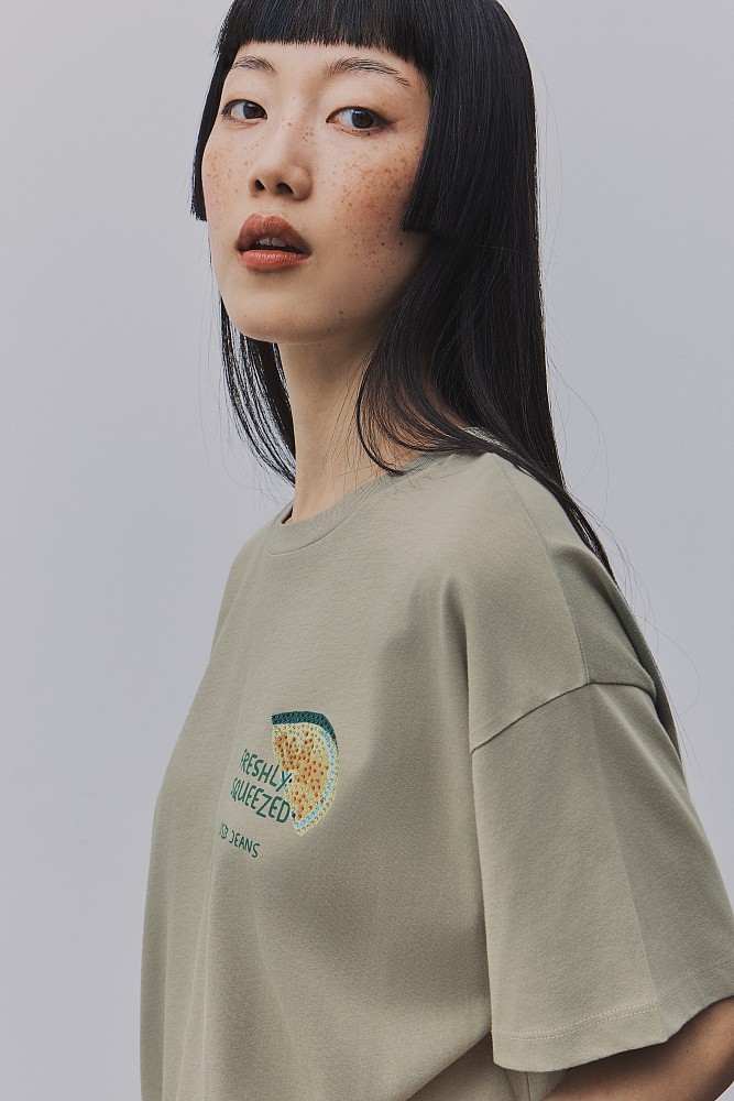Oversized T-shirt με τύπωμα