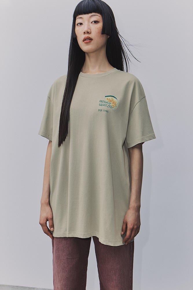 Oversized T-shirt με τύπωμα
