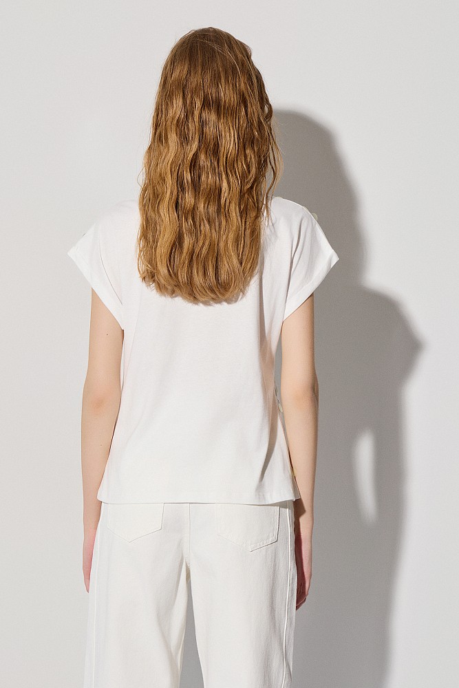 Sequined t-shirt