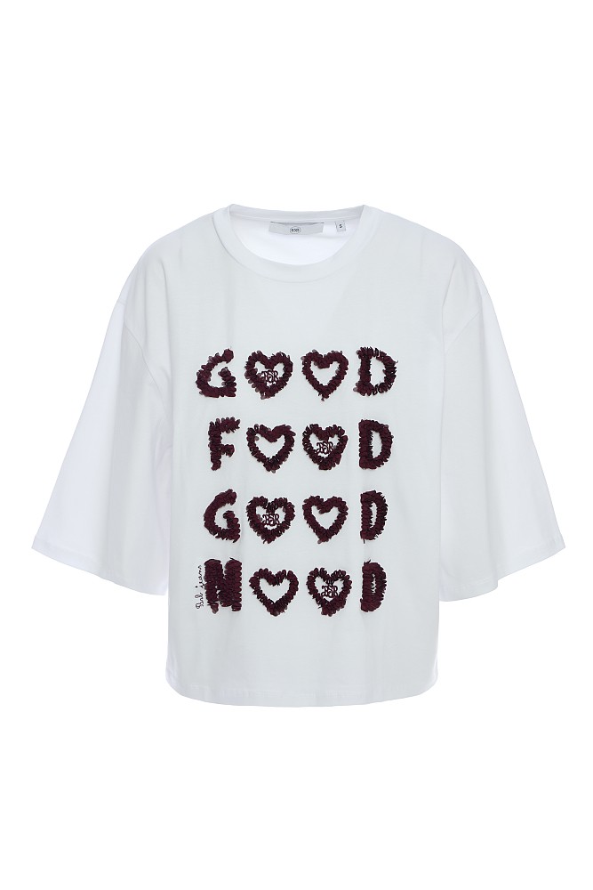 T-shirt με ανάγλυφο τύπωμα