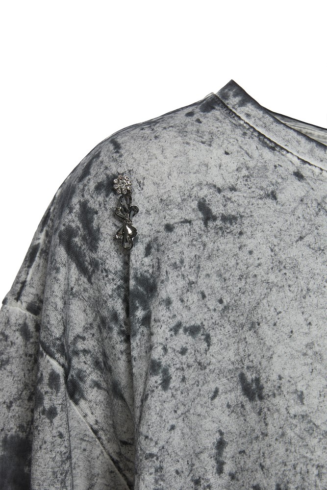 Tie-dye t-shirt with rhinestones